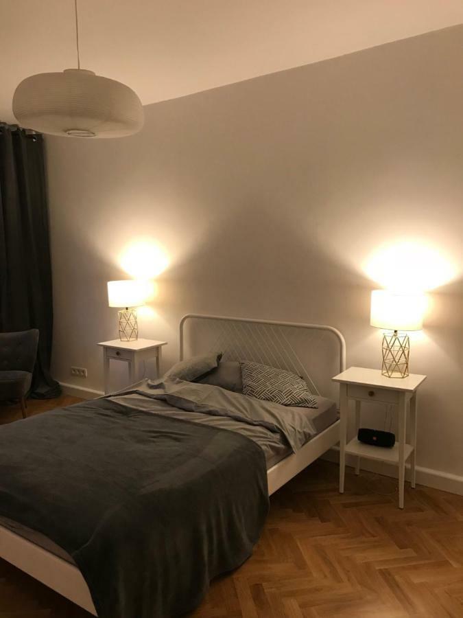 Ferienwohnung Warszawa Hoza Exterior foto
